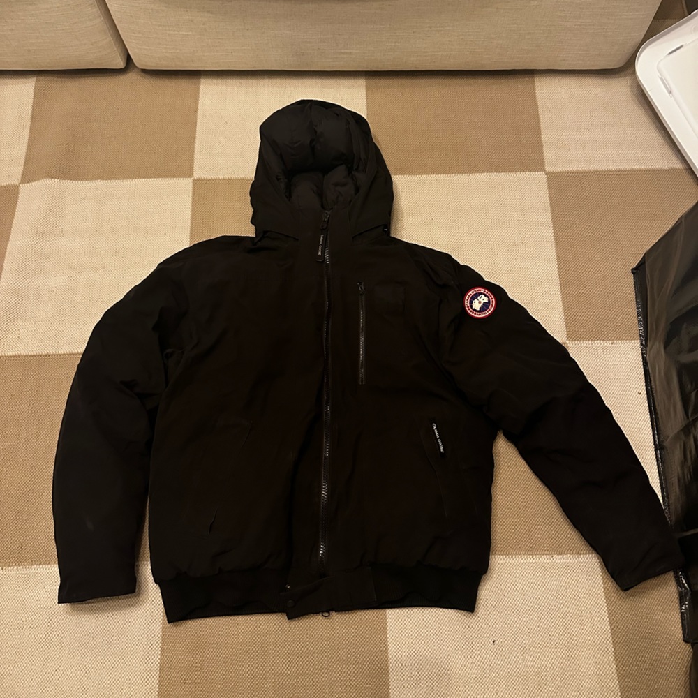 Canada goose puffer. Worn a good amount but still perfectly functional.